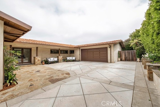 1304 Via Gabriel, Palos Verdes Estates, California 90274, 4 Bedrooms Bedrooms, ,3 BathroomsBathrooms,Residential,Sold,Via Gabriel,SB22114874