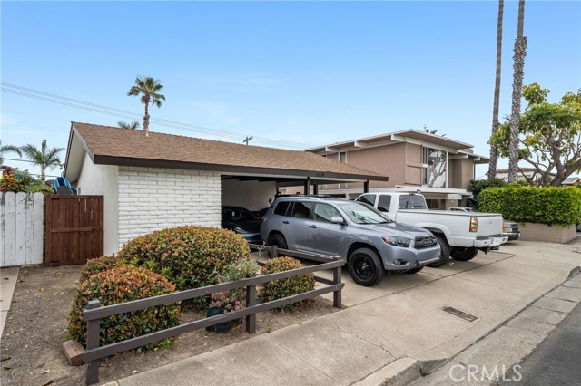 129 Avenida Rosa, San Clemente CA: https://media.crmls.org/medias/88ac6949-caa4-4a47-9e84-3423d92c183f.jpg