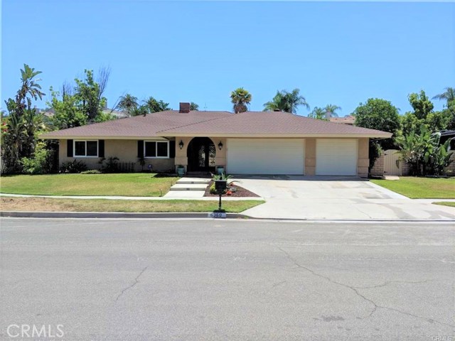 6360 Merlin Dr, Riverside, CA 92506