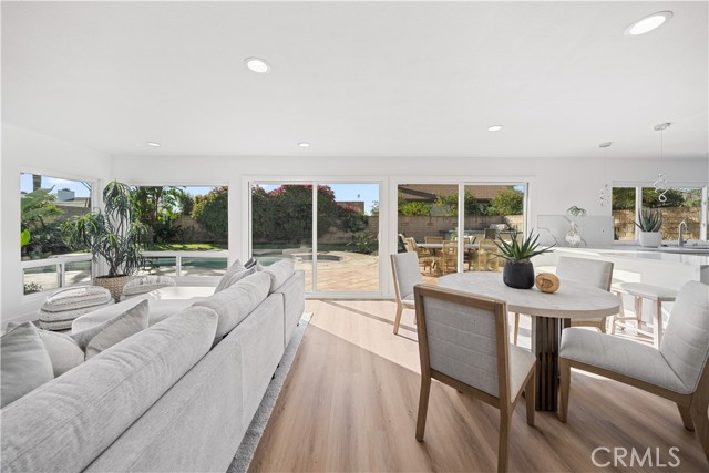 24861 Camberwell Street, Laguna Hills CA: https://media.crmls.org/medias/88ad05dc-27ea-450e-aa47-8c415c2e0f05.jpg