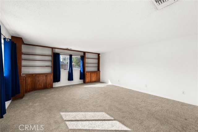 Detail Gallery Image 7 of 38 For 1469 W Marshall Bld, San Bernardino,  CA 92405 - 4 Beds | 2 Baths