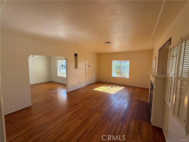 Detail Gallery Image 2 of 7 For 148 W 34th St, San Bernardino,  CA 92405 - 3 Beds | 2 Baths