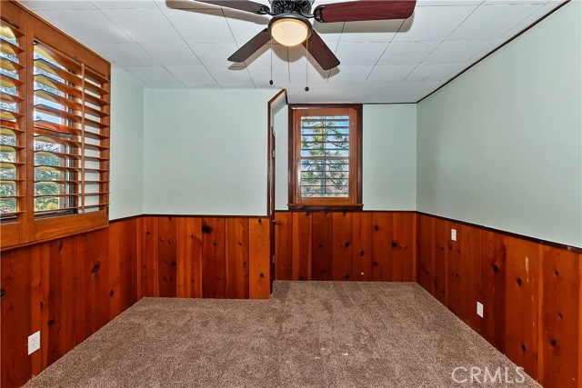 Detail Gallery Image 22 of 47 For 617 Acacia, Crestline,  CA 92325 - 5 Beds | 3 Baths