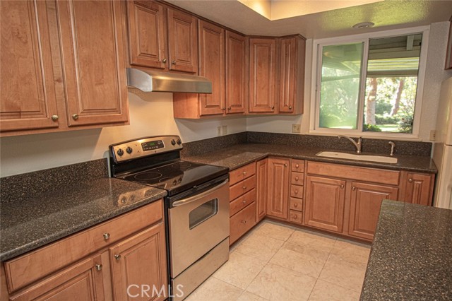 Detail Gallery Image 13 of 22 For 594 Avenida Majorca a,  Laguna Woods,  CA 92637 - 2 Beds | 1 Baths