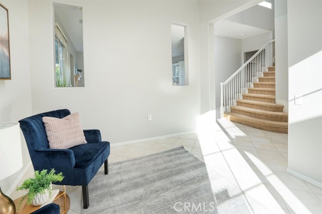 Detail Gallery Image 9 of 50 For 28037 River Trail Ln, Valencia,  CA 91354 - 3 Beds | 3/1 Baths