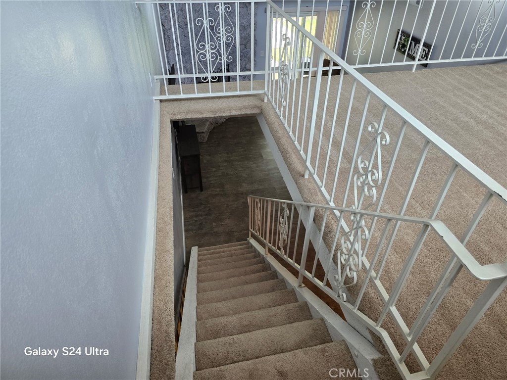 https://media.crmls.org/medias/88b08bd4-607a-4ac3-bec4-8a34329449b3.jpg?preset=X-Large