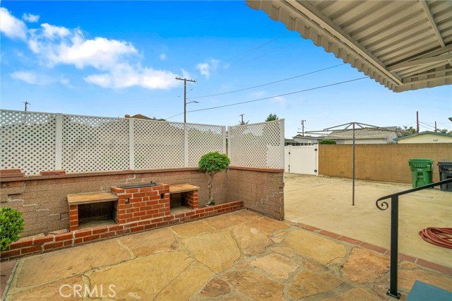 1486 W 186th Street, Gardena CA: https://media.crmls.org/medias/88b0cd0d-e884-432a-bebb-94db6ddb40d1.jpg
