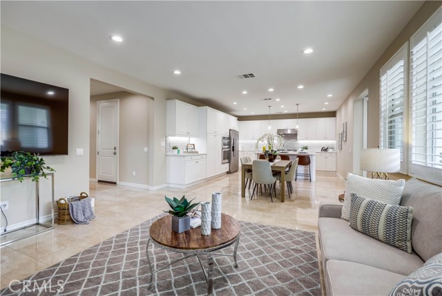 Detail Gallery Image 12 of 70 For 9936 Pear, Westminster,  CA 92683 - 4 Beds | 3/1 Baths