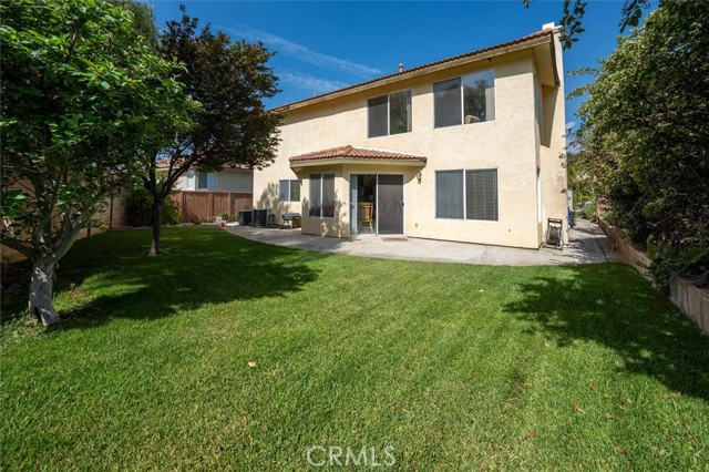 Detail Gallery Image 15 of 33 For 28652 Deer Springs Dr, Saugus,  CA 91390 - 5 Beds | 2/1 Baths