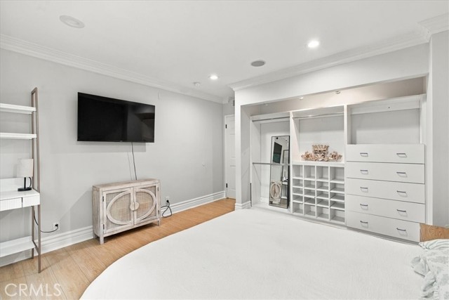 5320 Louise Avenue photo 41