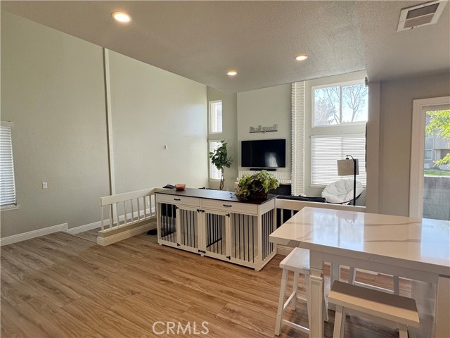 26615 Guadiana, Mission Viejo CA: https://media.crmls.org/medias/88b4264f-d7c1-4347-b974-52c0b2f5a9c4.jpg
