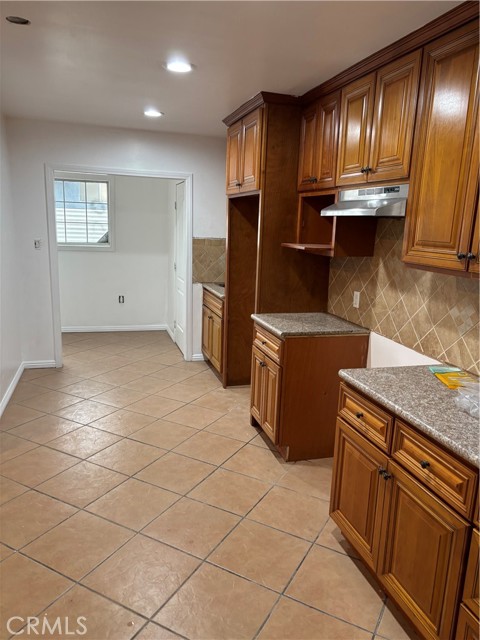 Detail Gallery Image 4 of 14 For 9208 Canford, Pico Rivera,  CA 90660 - 3 Beds | 2 Baths