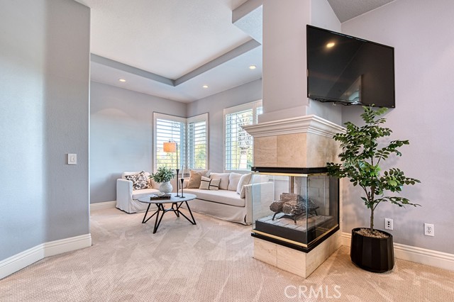 12 Eisenhower Lane, Coto de Caza CA: https://media.crmls.org/medias/88b54a4e-5f1a-4859-ac80-cd96479e866c.jpg