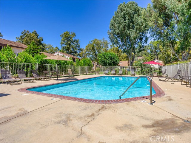 Detail Gallery Image 29 of 41 For 24637 Trevino Dr, Valencia,  CA 91355 - 3 Beds | 2/1 Baths