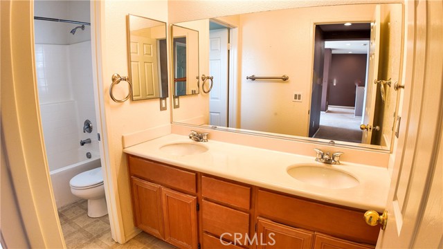 Detail Gallery Image 27 of 42 For 26482 Clydesdale Ln, Moreno Valley,  CA 92555 - 4 Beds | 2/1 Baths