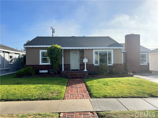 Detail Gallery Image 1 of 1 For 23304 Huber Ave, Torrance,  CA 90501 - 3 Beds | 2 Baths