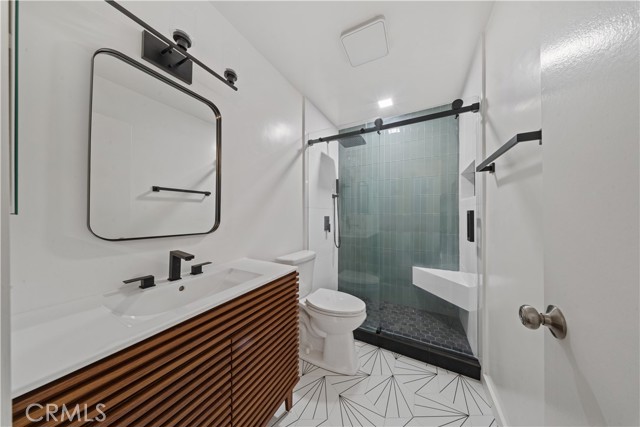 Detail Gallery Image 10 of 21 For 645 Ohio Ave #205,  Long Beach,  CA 90814 - 2 Beds | 2 Baths