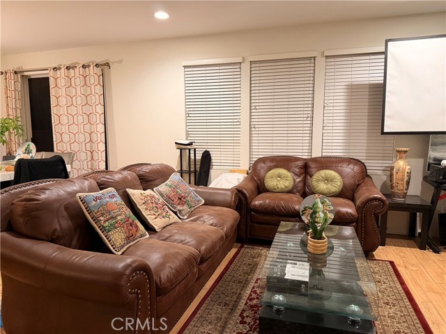 Detail Gallery Image 4 of 19 For 8642 Cava, Rancho Cucamonga,  CA 91730 - 3 Beds | 2/1 Baths