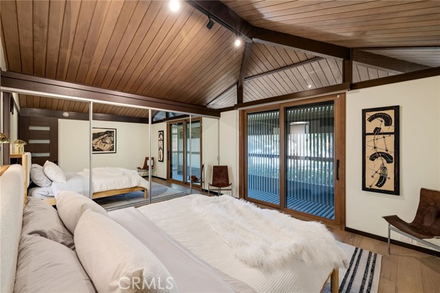 Image 15 of 32 For 15 Margate Square