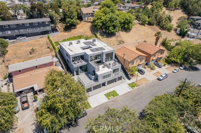 Detail Gallery Image 29 of 33 For 3682 Harriman Ave #2,  El Sereno,  CA 90032 - 3 Beds | 3/1 Baths