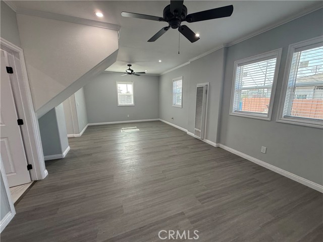 Detail Gallery Image 5 of 17 For 125 E Alondra, Compton,  CA 90220 - 4 Beds | 2 Baths