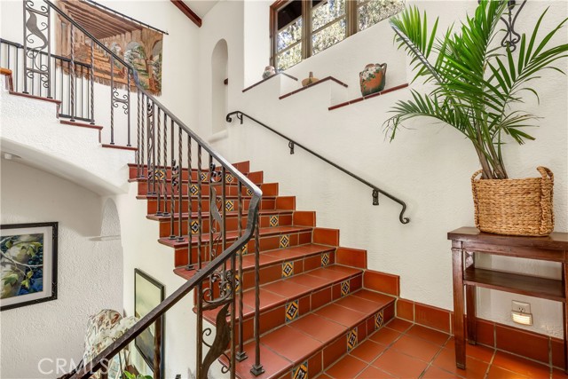 Detail Gallery Image 32 of 53 For 11572 Cielo Pl, North Tustin,  CA 92705 - 4 Beds | 3/1 Baths