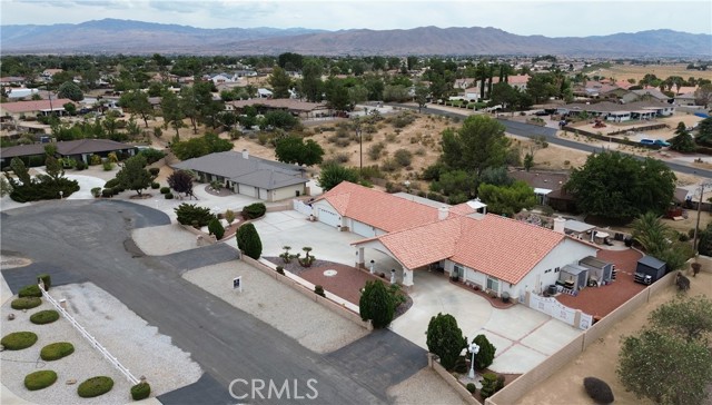 5 Bed Home for Sale in Apple Valley, California