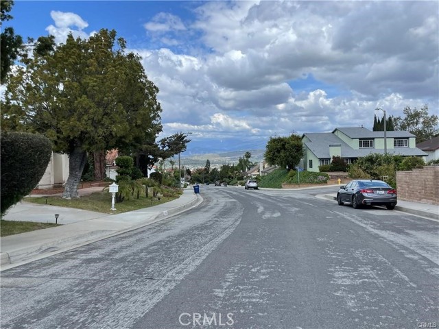 16413 Abascal Drive, Hacienda Heights CA: https://media.crmls.org/medias/88b8828d-8547-463e-984c-1bb27e46f96c.jpg