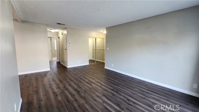 Detail Gallery Image 5 of 13 For 1250 Brookhurst St, Anaheim,  CA 92804 - 2 Beds | 1 Baths