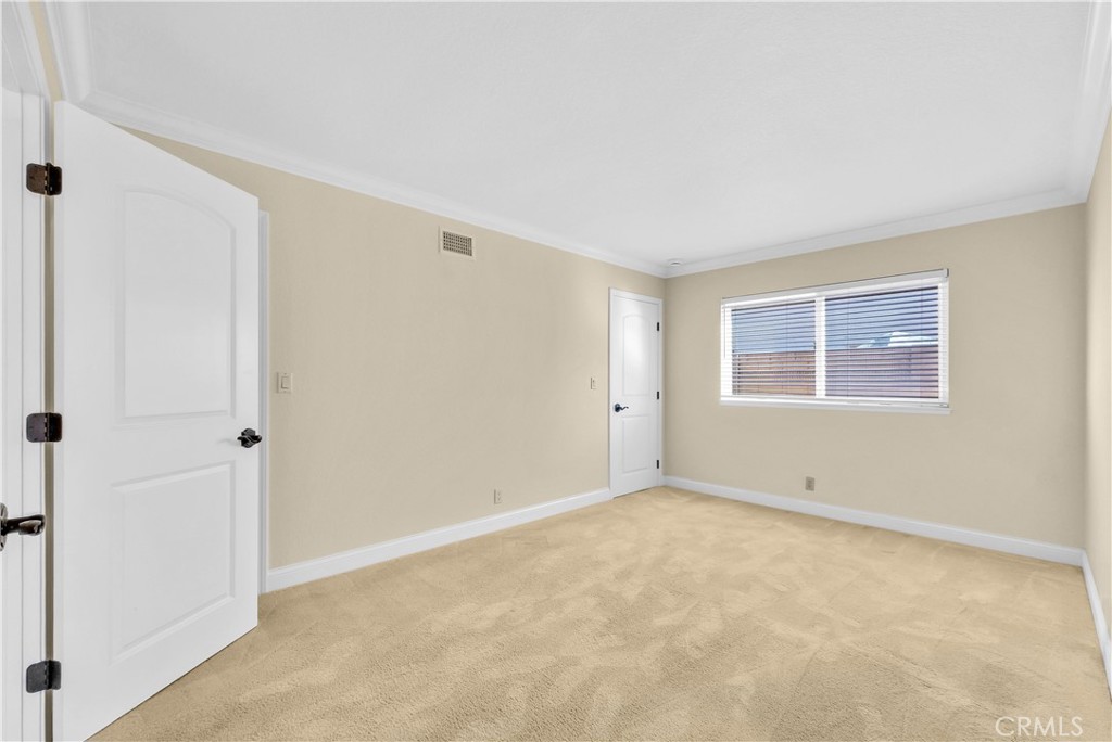 MLS #OC25274099 image #19