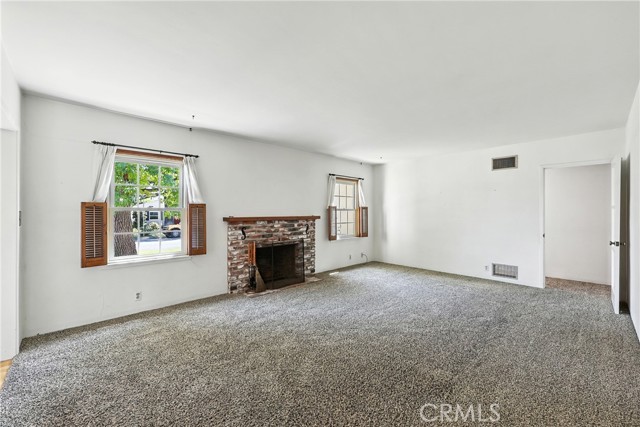 8847 Naomi Avenue, San Gabriel CA: https://media.crmls.org/medias/88b94234-a384-4bdd-9bcc-0d68caa4d704.jpg