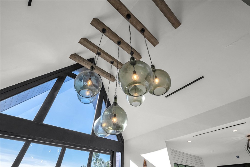 MLS #SR25261744 image #17