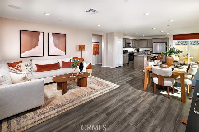 Detail Gallery Image 2 of 18 For 30844 Charger Way, Winchester,  CA 92596 - 5 Beds | 3 Baths