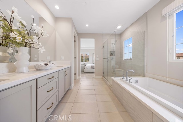 Detail Gallery Image 44 of 53 For 123 Oceano, Irvine,  CA 92602 - 3 Beds | 2/1 Baths
