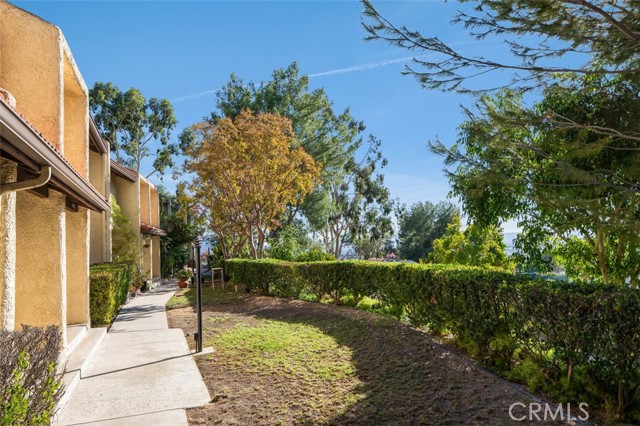 Detail Gallery Image 19 of 21 For 9534 via Ricardo, Burbank,  CA 91504 - 2 Beds | 3 Baths