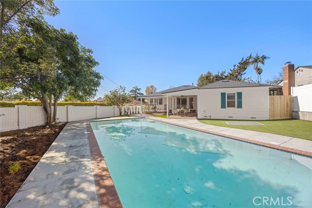 Image 28 of 33 For 840 Grandview Avenue