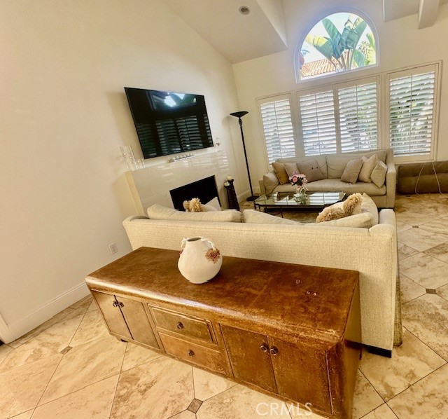 Detail Gallery Image 8 of 42 For 3107 Corte Marin, Newport Beach,  CA 92660 - 3 Beds | 2/1 Baths