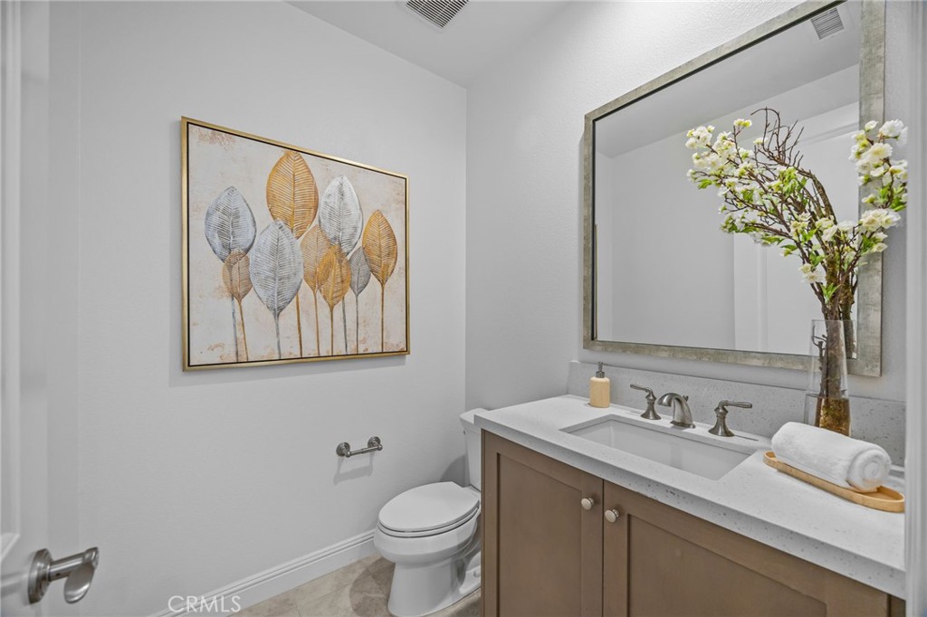 MLS #OC25254359 image #23