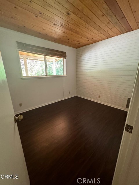 Detail Gallery Image 7 of 18 For 2520 Nadelhorn Pl, –,  CA 93222 - 3 Beds | 2 Baths