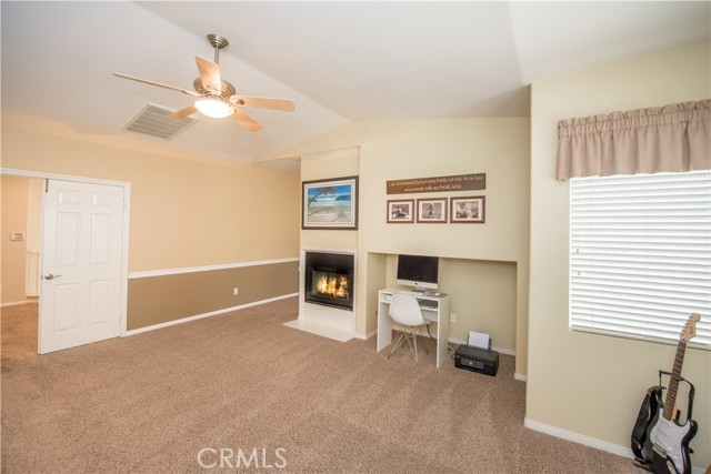 Detail Gallery Image 22 of 46 For 1676 Tamarron Dr, Corona,  CA 92883 - 4 Beds | 2/1 Baths