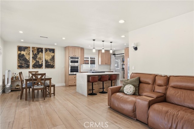 Detail Gallery Image 12 of 34 For 15101 Arlee, Norwalk,  CA 90650 - 4 Beds | 2 Baths