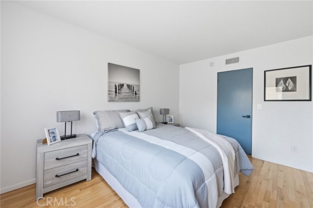 Detail Gallery Image 25 of 34 For 4320 Glencoe Ave #2,  Marina Del Rey,  CA 90292 - 2 Beds | 3 Baths