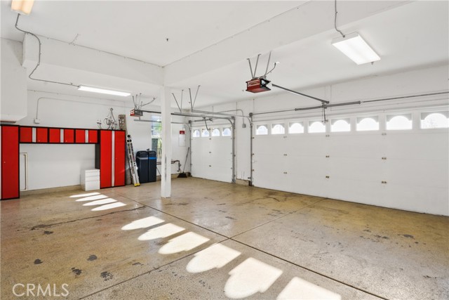 4925 Lone Acres Court, Rancho Cucamonga CA: https://media.crmls.org/medias/88bf70cd-f1fe-4ca9-af51-e5493870172e.jpg