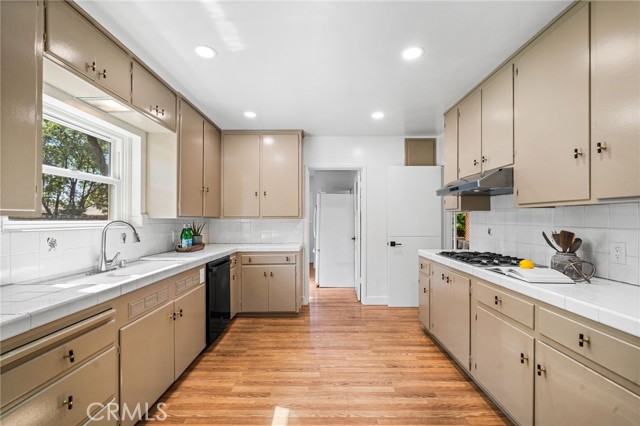 Image 7 of 45 For 2314 Oakmont Avenue