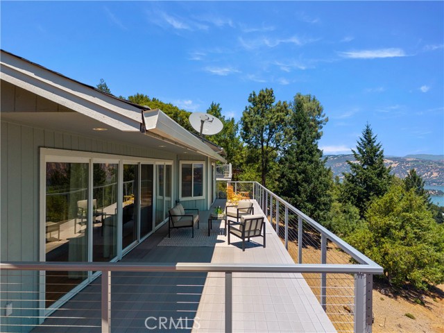 3592 Pine Terrace Drive, Kelseyville CA: https://media.crmls.org/medias/88bff62d-f5b4-497e-9715-97c4e0c600f2.jpg