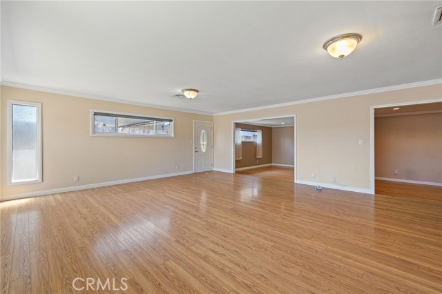 16409 Amber Valley Drive, Whittier CA: https://media.crmls.org/medias/88bffc10-1b37-4609-8977-c4030efe1101.jpg