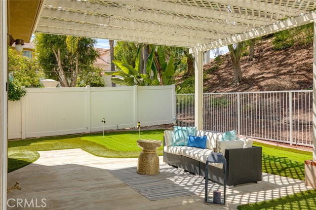 Detail Gallery Image 34 of 37 For 9 Baroque Way, Lake Forest,  CA 92610 - 5 Beds | 2/1 Baths