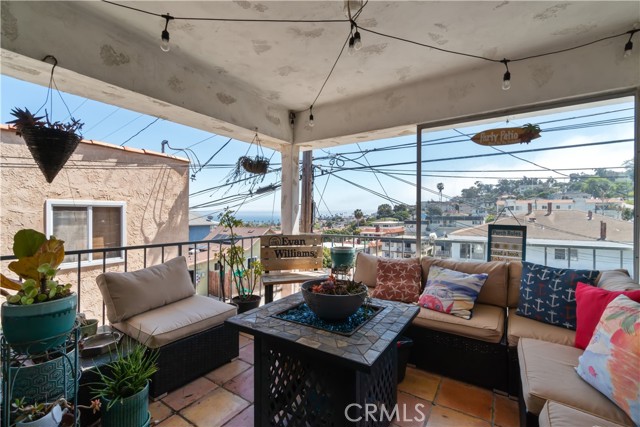 Detail Gallery Image 11 of 18 For 735 W 30th St, San Pedro,  CA 90731 - – Beds | – Baths