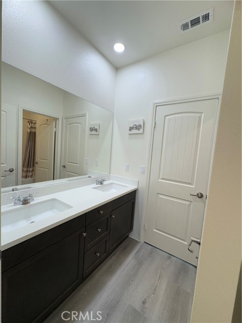 Detail Gallery Image 15 of 23 For 16070 Huckleberry, Chino,  CA 91708 - 4 Beds | 3 Baths