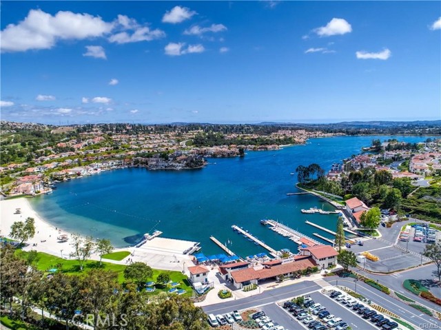 21982 Kitridge, Mission Viejo CA: https://media.crmls.org/medias/88c12237-a2b0-4e5a-bc6d-50f190e7a97d.jpg